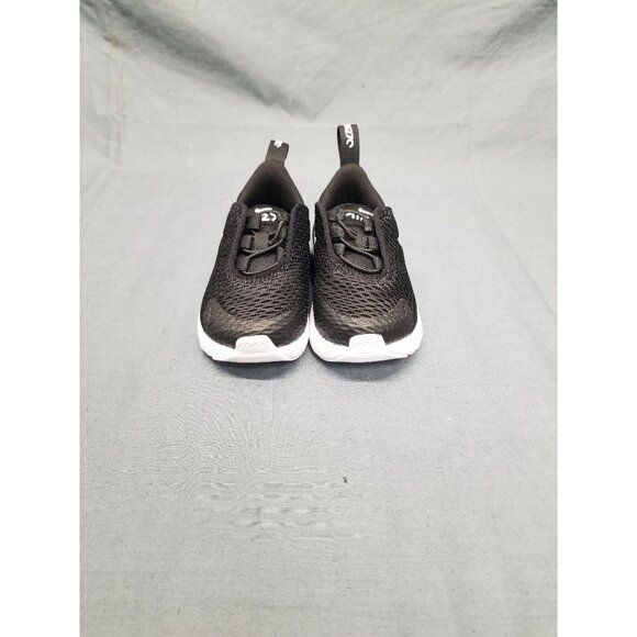 Nike Air Max 270 Slip On Sneakers Kids Size 4 White Black NEW IN BOX! - Picture 4 of 6